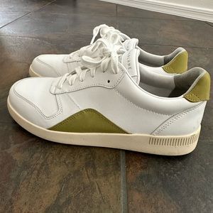 Everlande white leather court sneakers